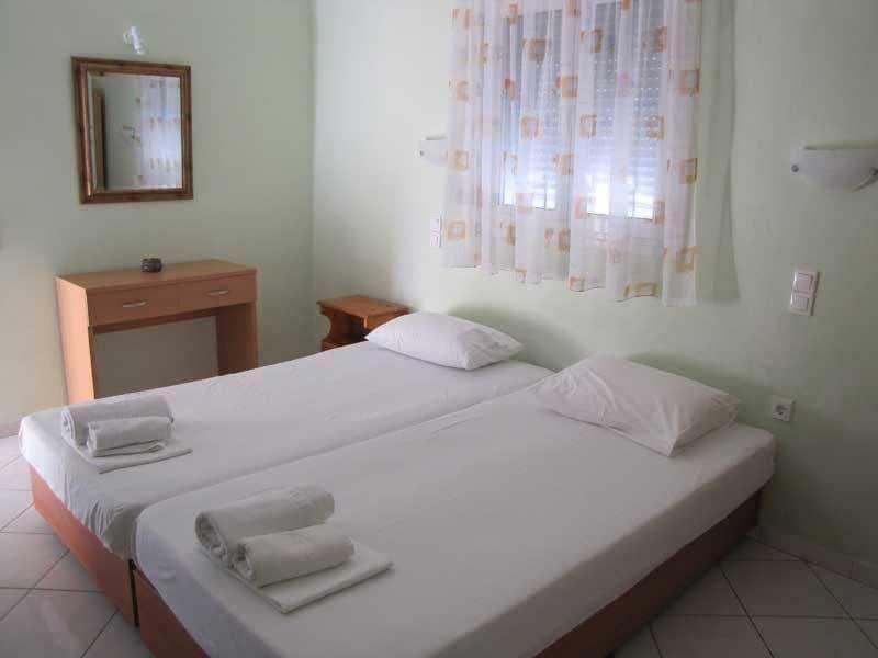 Narkissos Rooms Парга Екстериор снимка